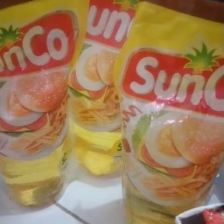 

minyak sunco 2 liter 6 pcs, minyak sunco kartonan, minyak sunco 1 dus
