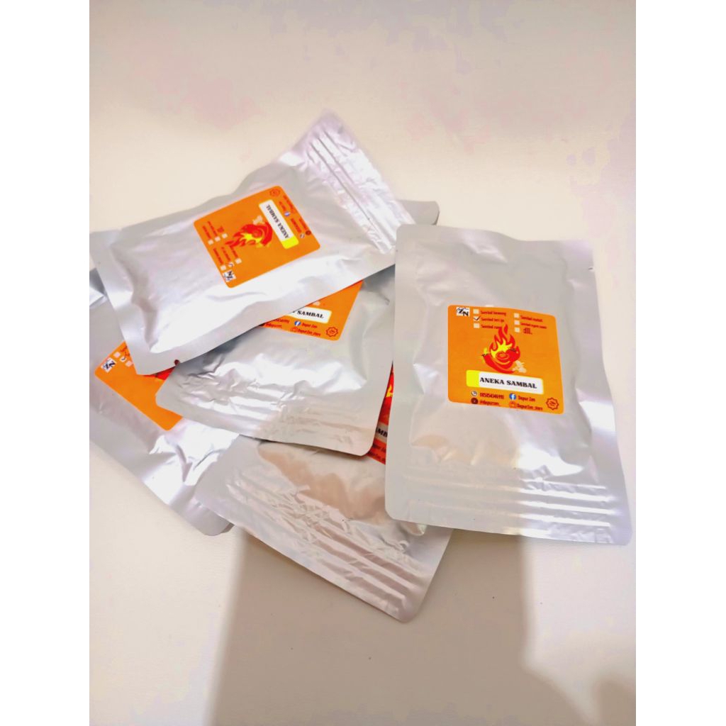 

SAMBAL BAWANG/SAMBAL MATAH/teri ijo isi (25 gr)