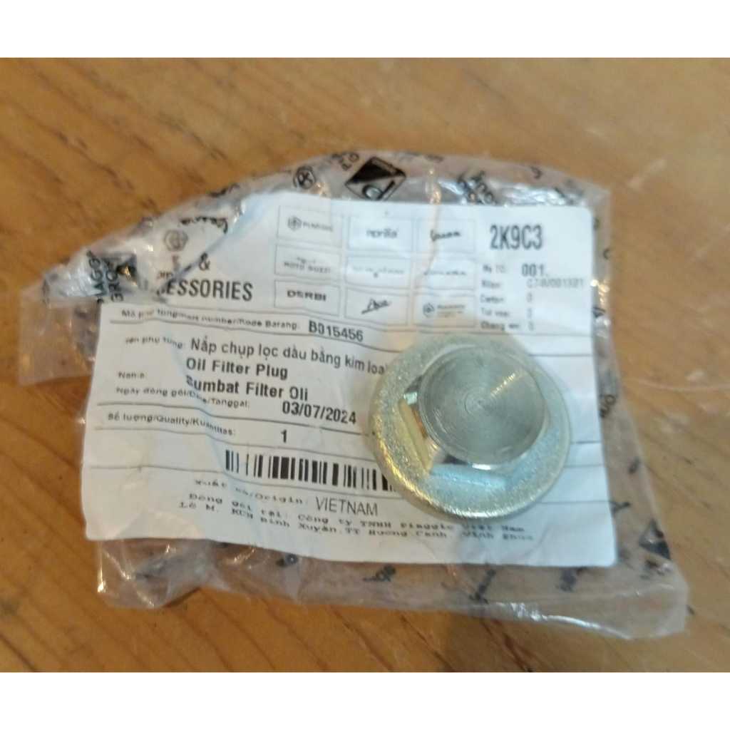 Baut Tap Oli Mesin LX Vespa S Sprint Primavera Liberty GTS type 2v 3v Iget