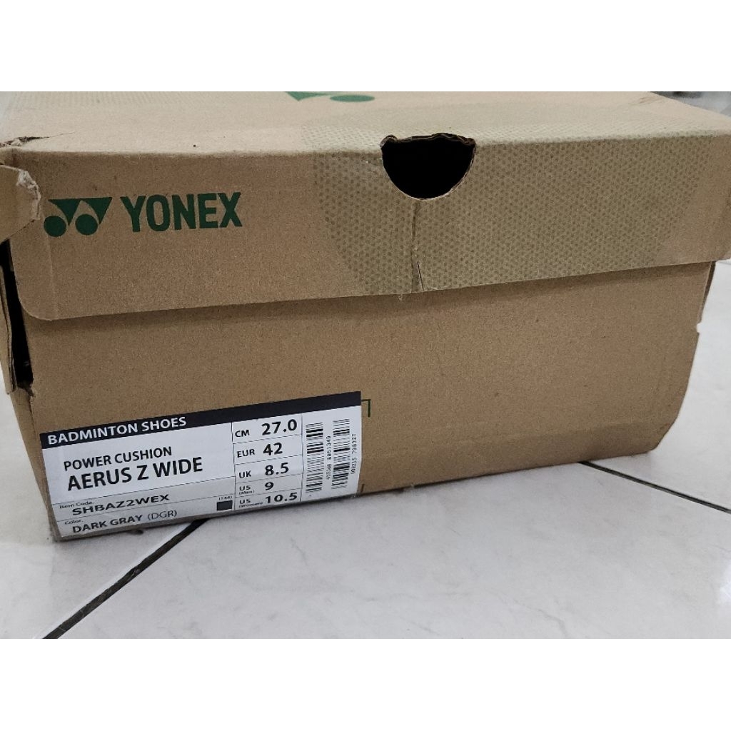 Sepatu Badminton Yonex Aerus Z Wide Original PreLoved