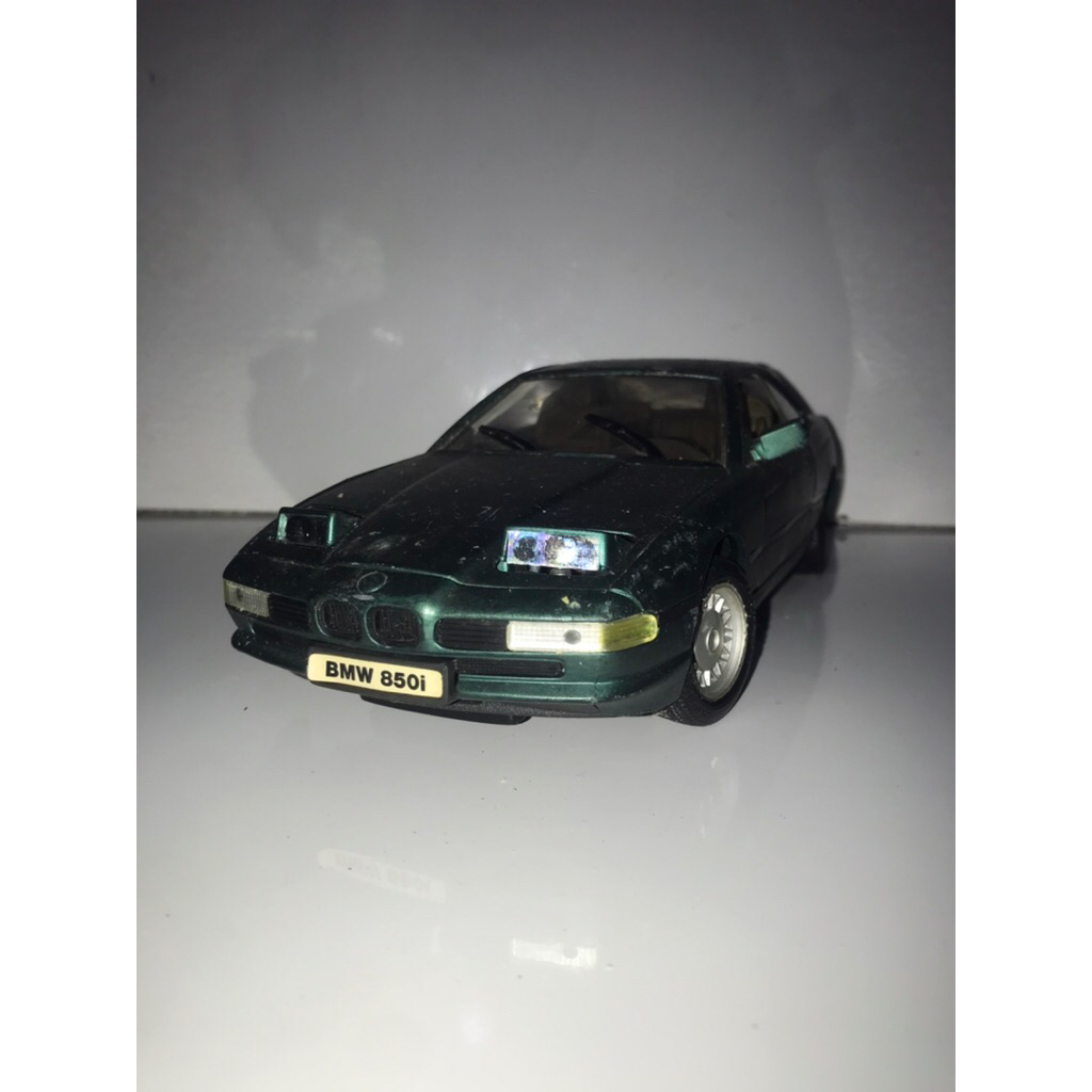 diecast 1/18 bmw 850i