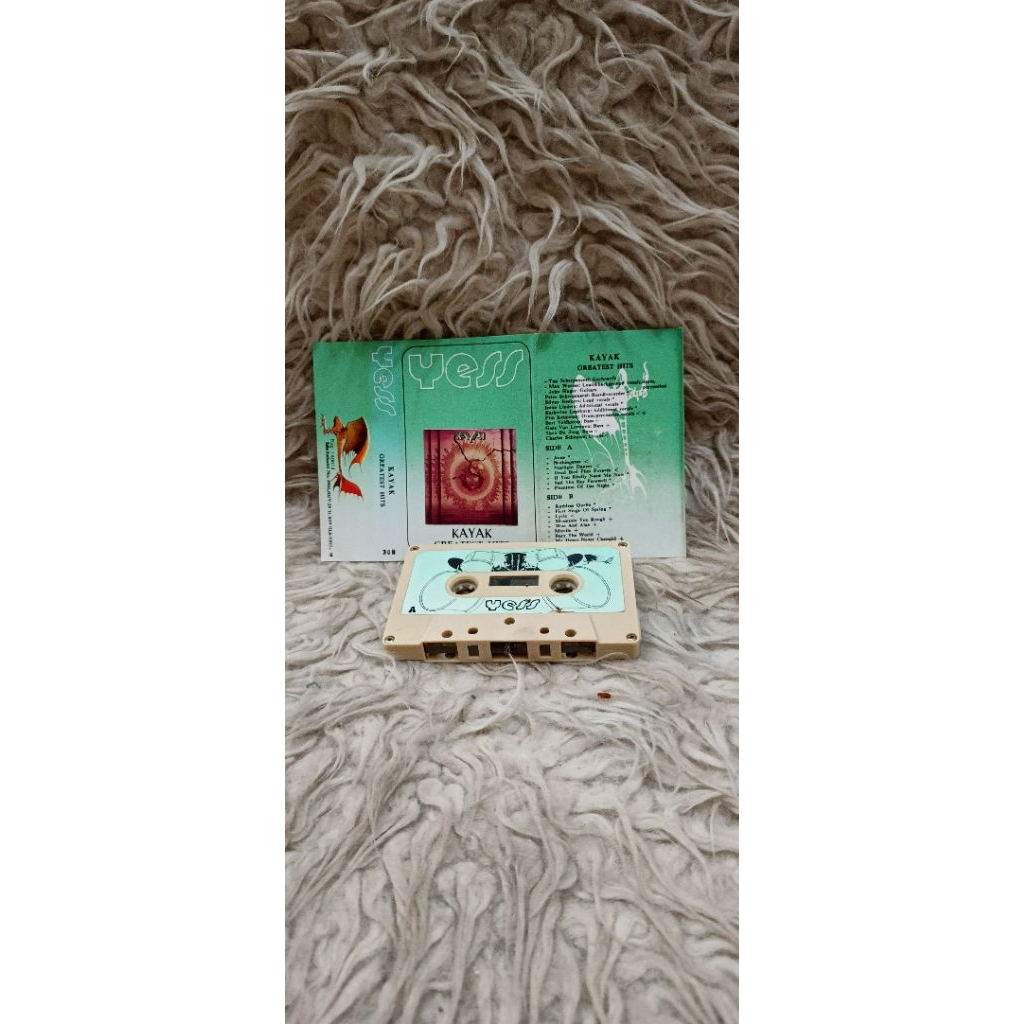 YESS | KAYAK | GREATEST HITS | KASET PITA
