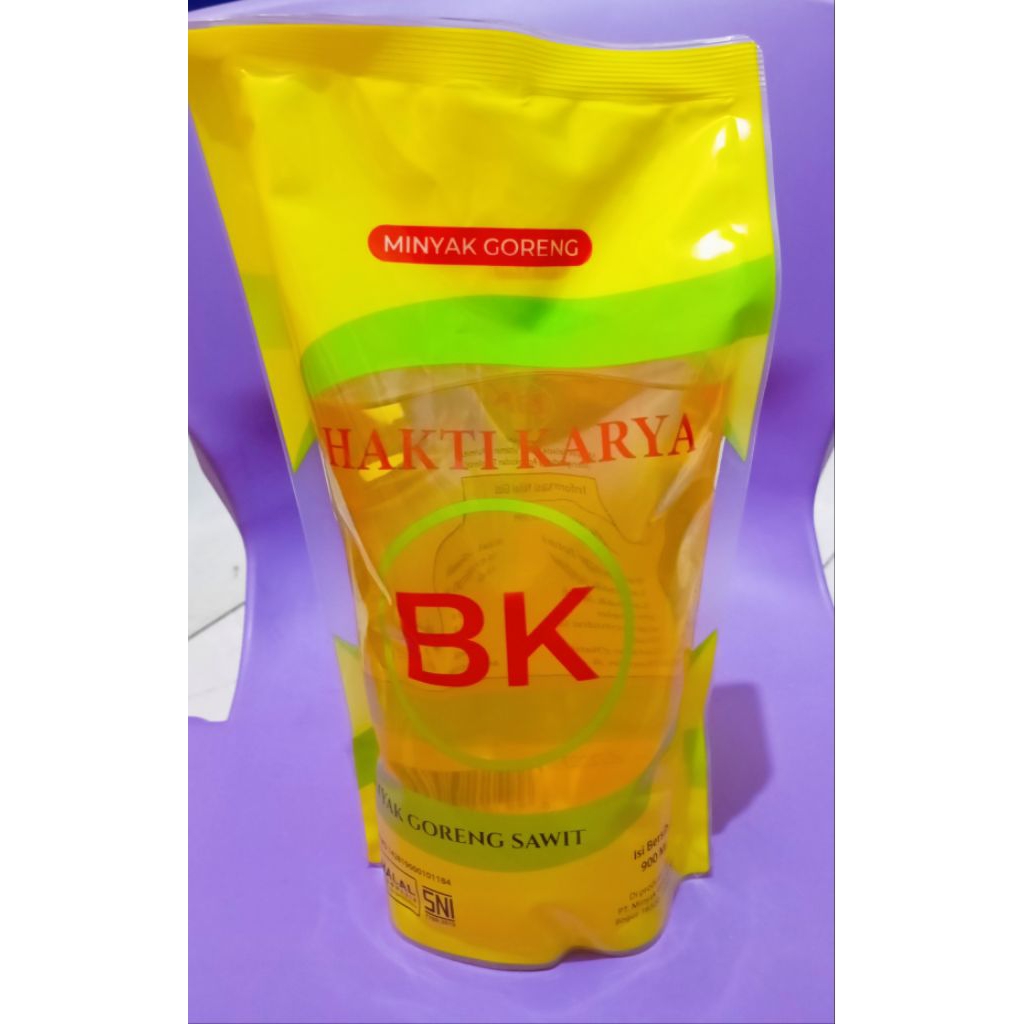 

Minyak Goreng BK 900ml