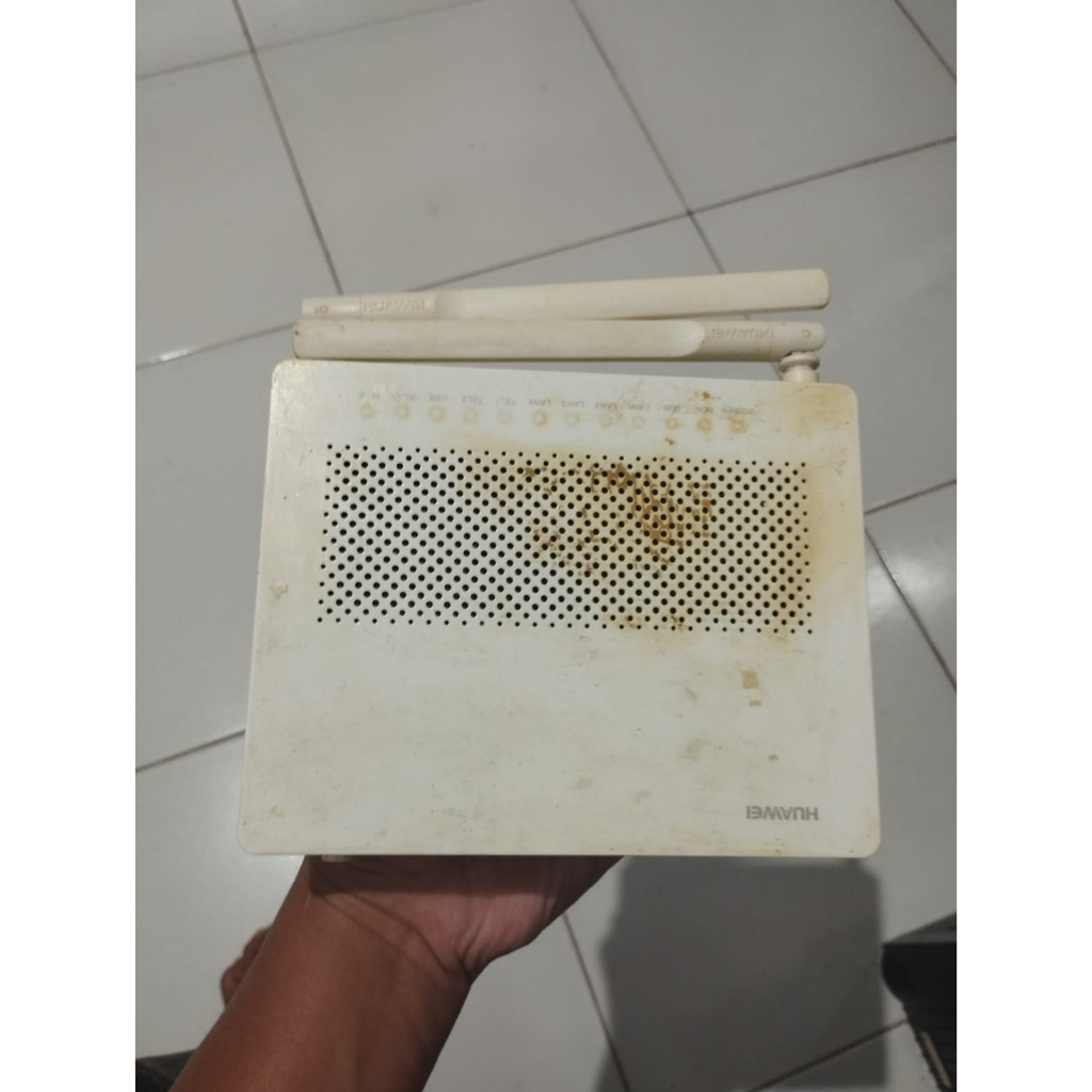 Router Huawei HG8245H