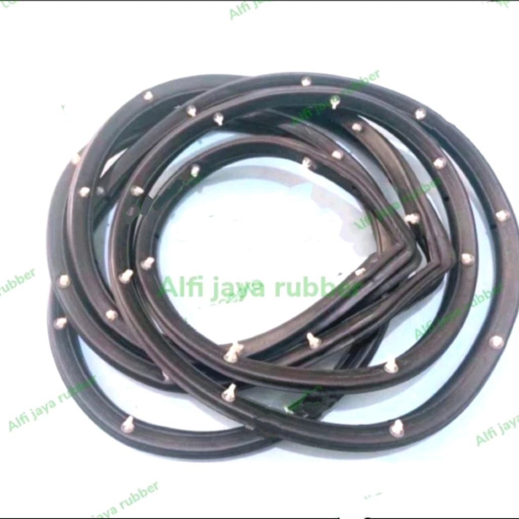 Karet Pintu Belakang Kijang Super