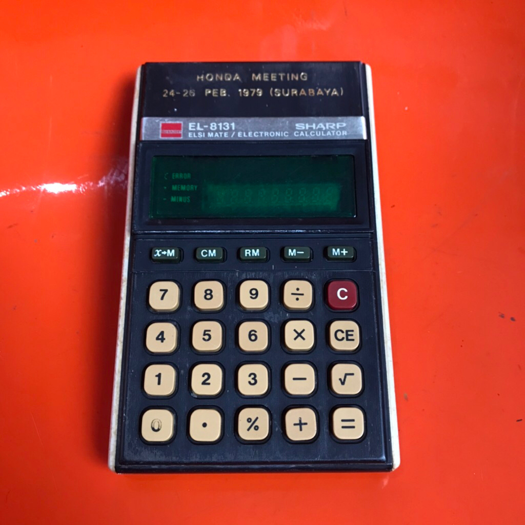 

Vintage Archive Iconic Museum Object 70s Sharp Electronic Calculator El 8131 Space age midcentury Atomic design Japan assembled Made in korea Honda meeting 1979