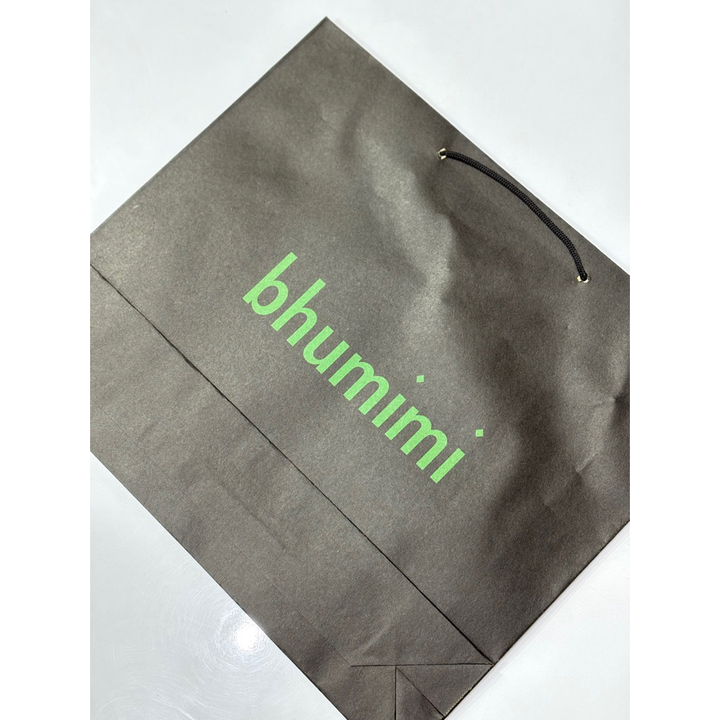 

Paperbag Ukuran Sedang/Paperbag bhumimi