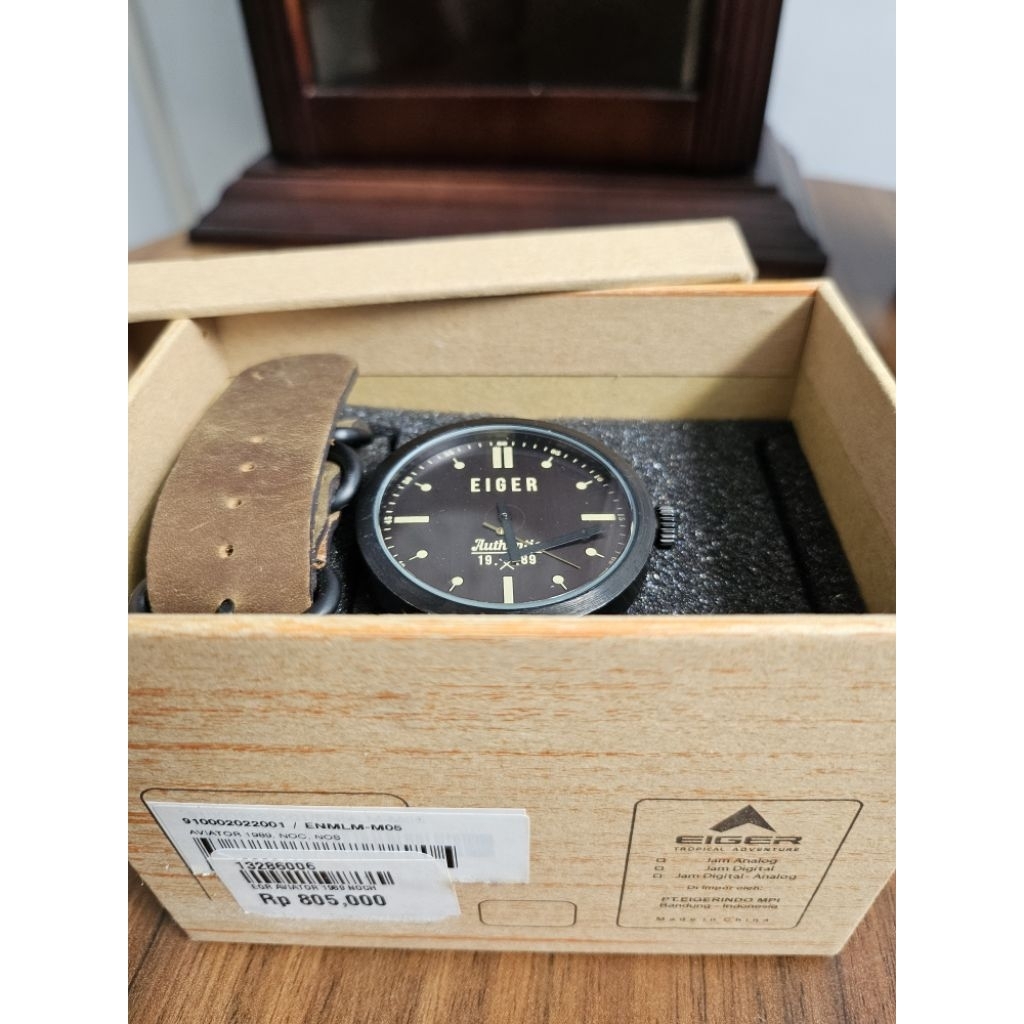 Jam Tangan Eiger Aviator 1989