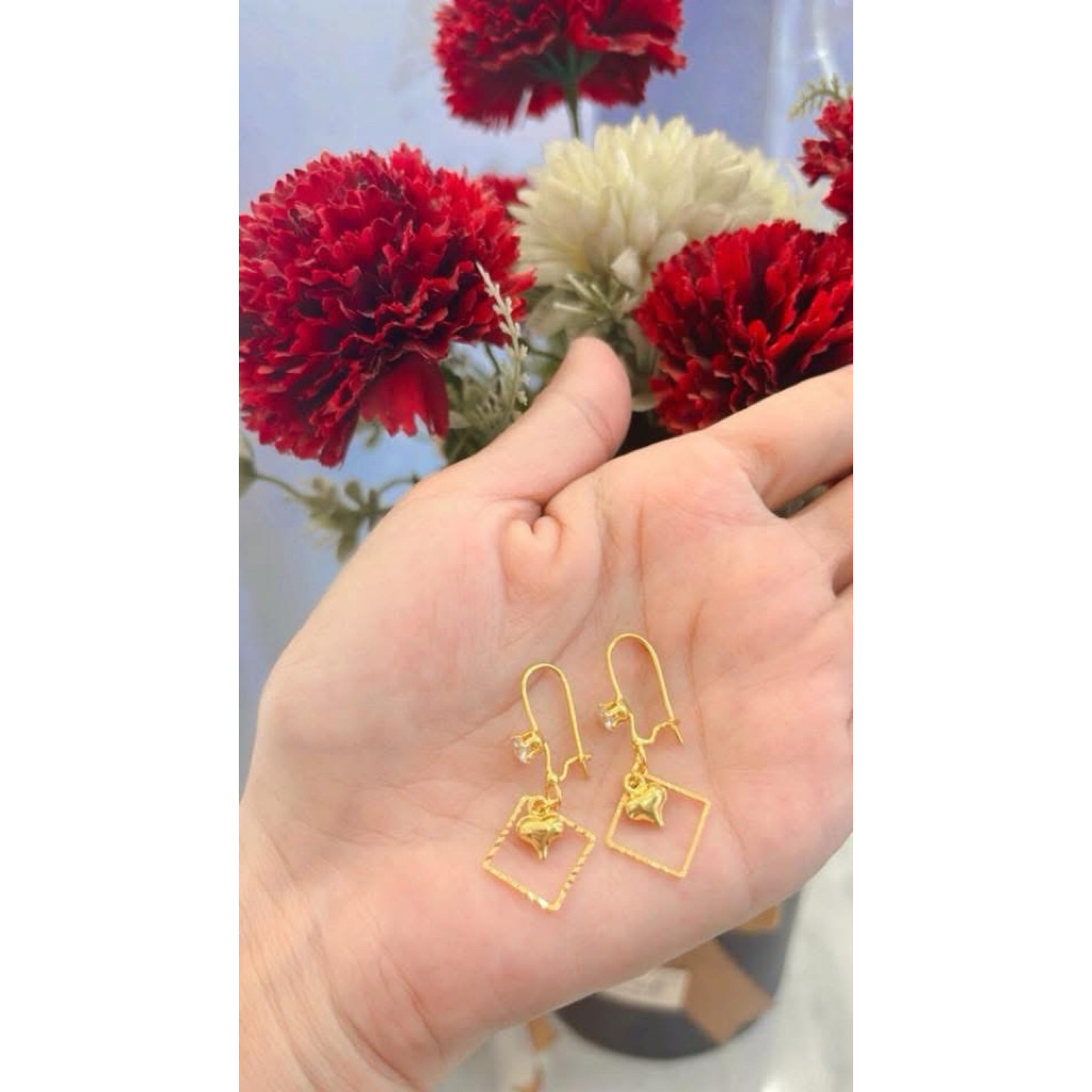 Ayrahaccesories anting cantik model emas
