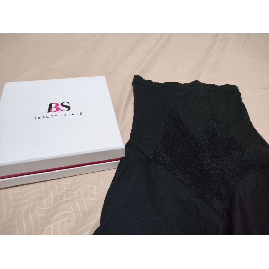 Beauty Shape Korset Celana Preloved