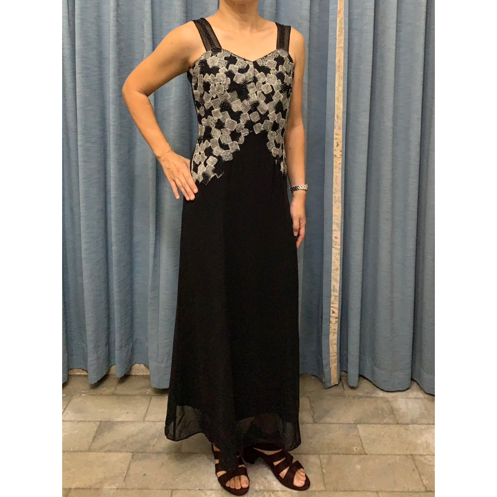 Dress pesta wanita/Terusan pesta wanita hitam