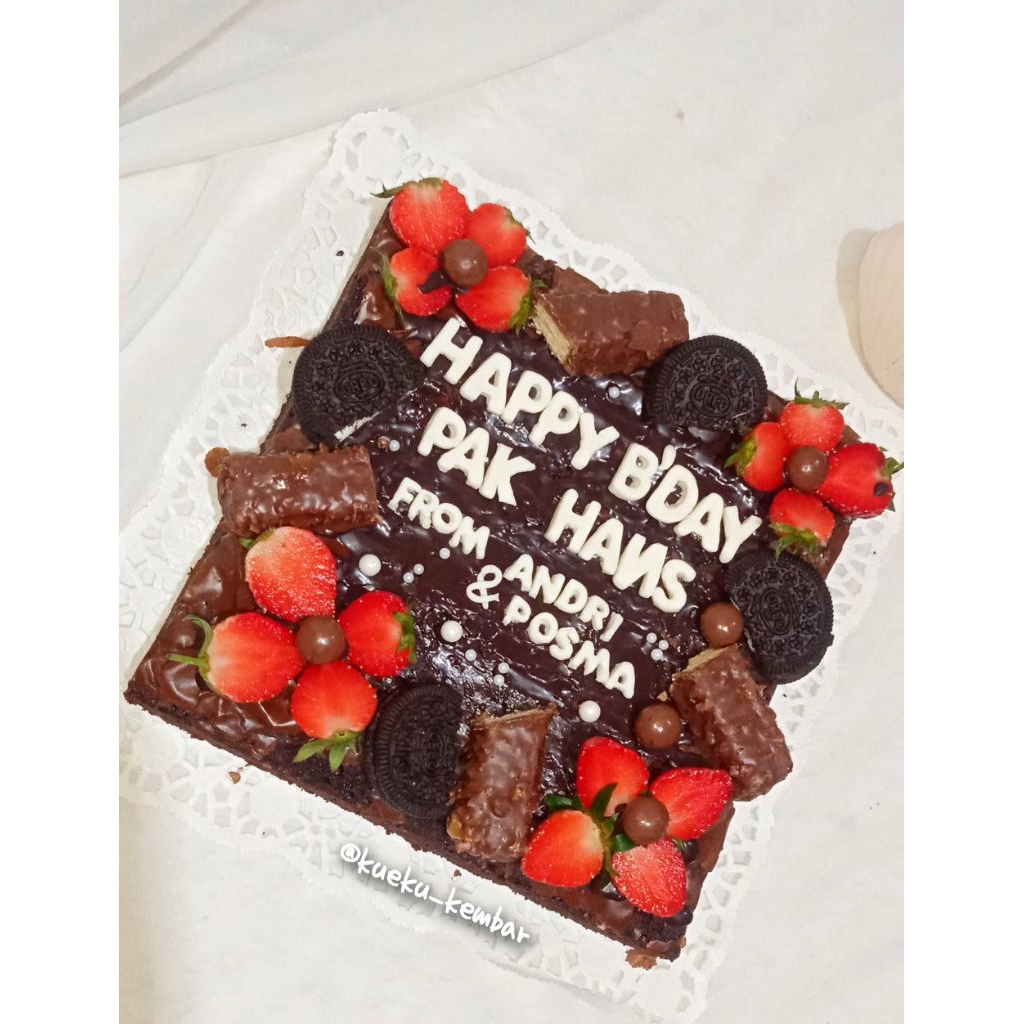 

Fudge brownies ulang tahun