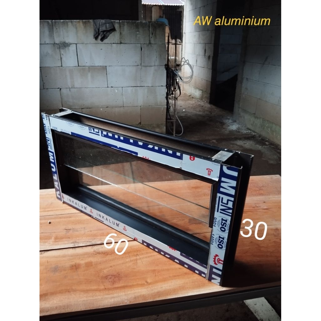 Boven kaca mati zig-zag aluminium ukuan 60 X 30