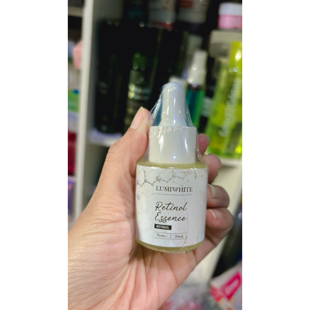 Serum Lumiwhite Retinol Essence.