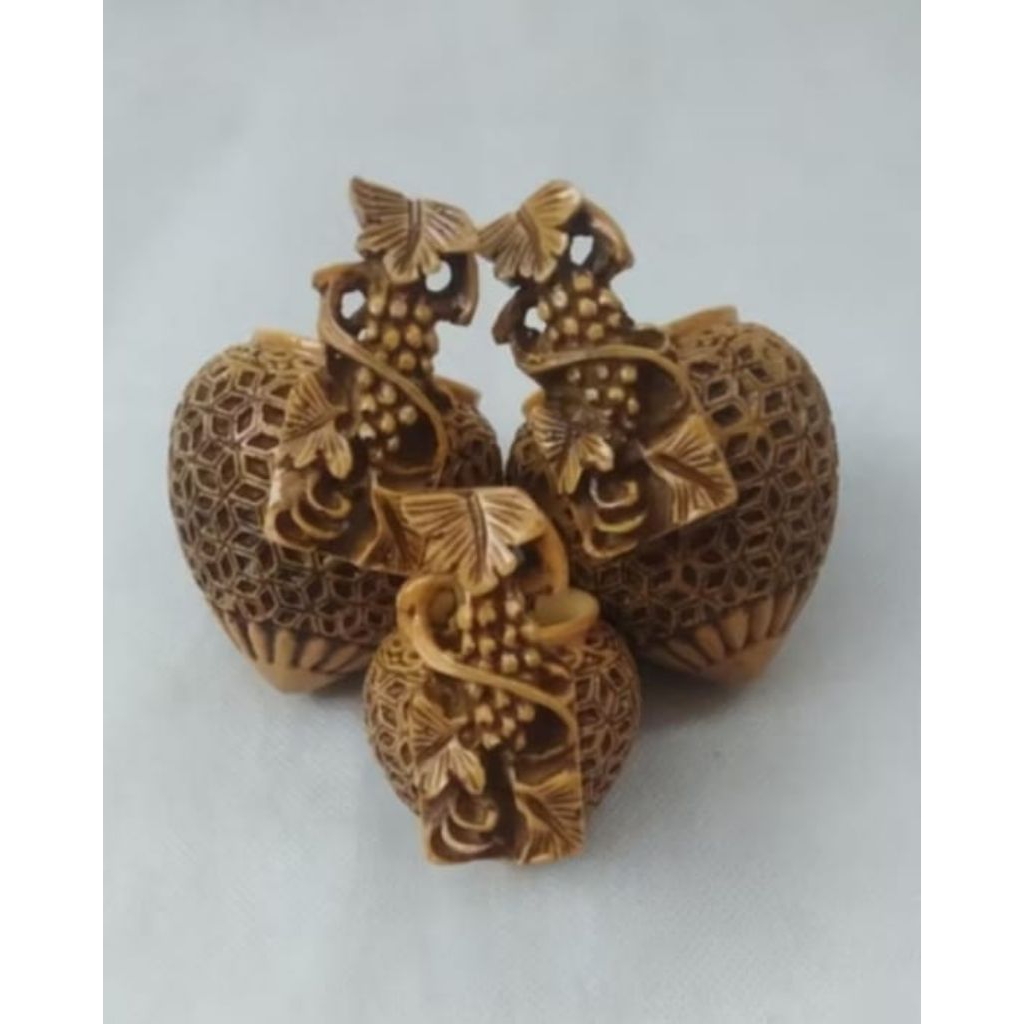 cepuk mangkok pakan burung anis/murai Dll motif anggur