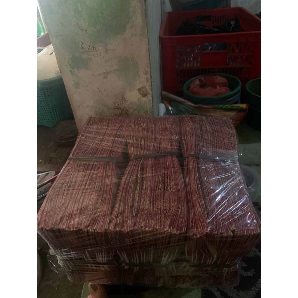 

Paper Bag Batik / Tas Kertas / Tas Hajatan isi 50 / 100 pcs Uk Sedang 17x21x6