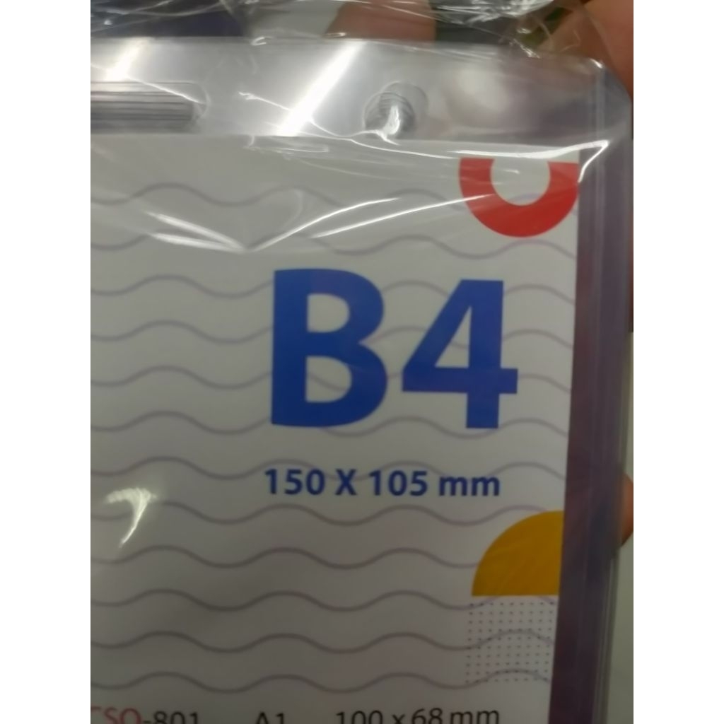 

card case ,,tempat name tag,plastik name tag ukuran B4 150 x 105 mm harga satuan