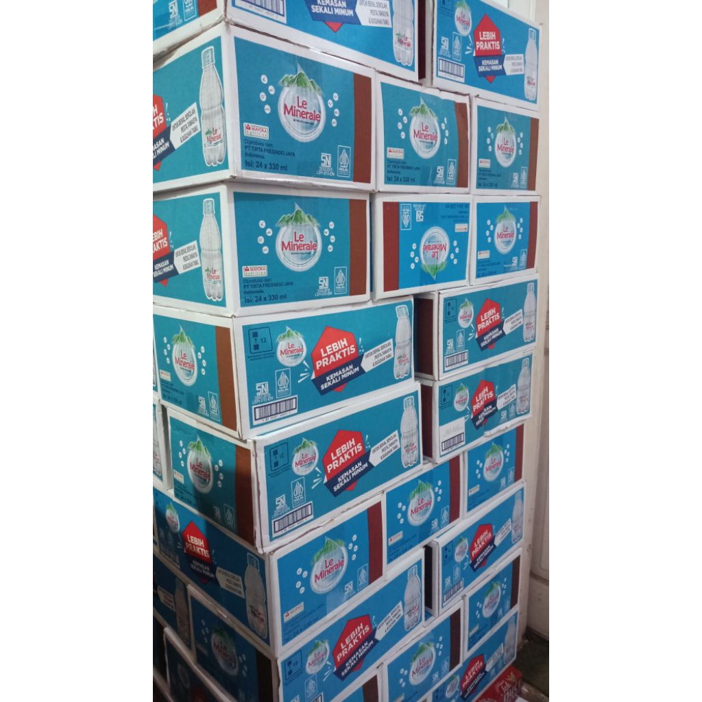 

Le minerale botol 330ml