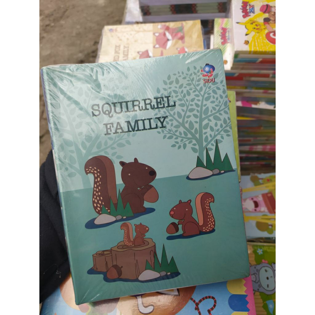 

Buku Tulis Sinar Dunia 38 Lembar