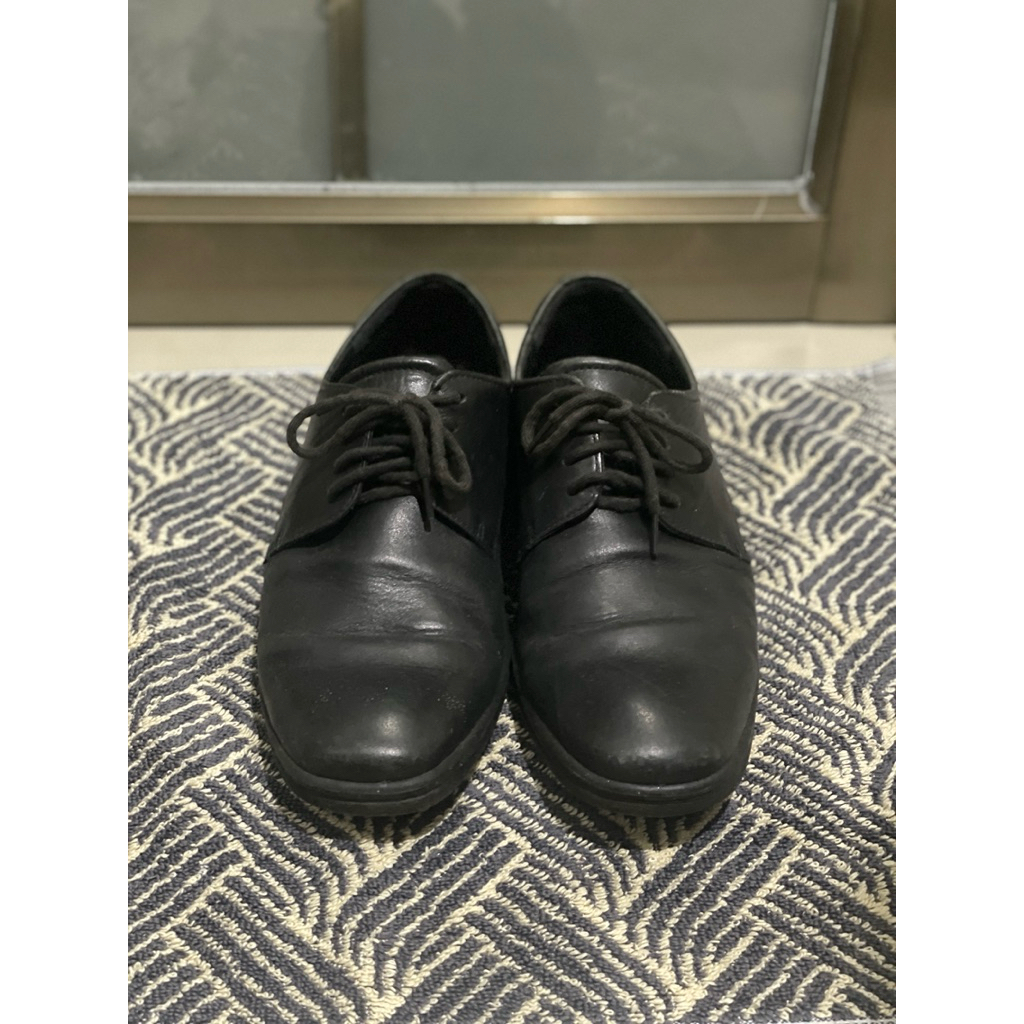 Sepatu Pantofel merk Ecco size 41