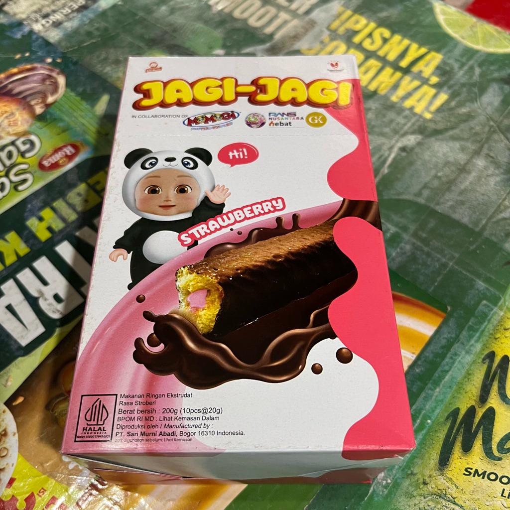 

Jagi-Jagi STRAWBERRY 1 Box 10 Pcs - Momogi Jagi Jagi Biskuit Stick Stik Rasa Stroberi