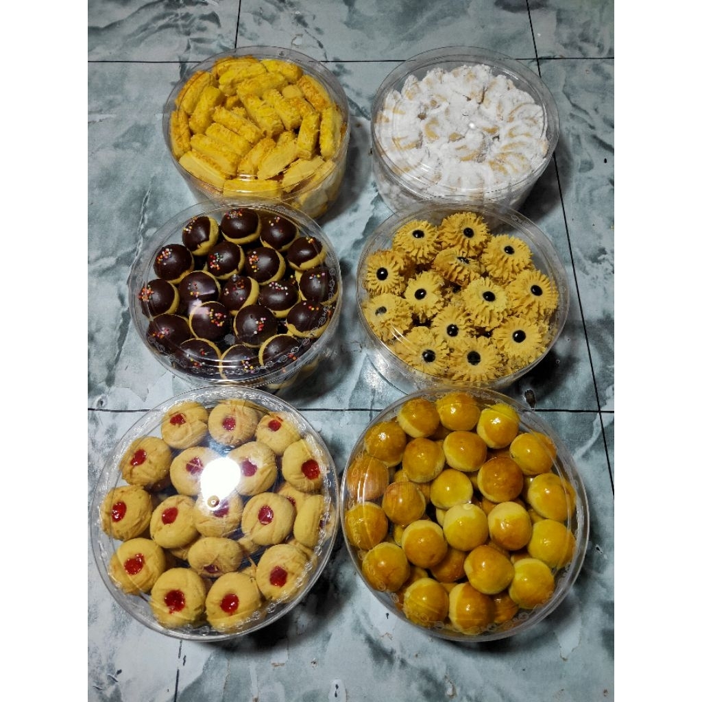 

Kuker|KueKeringLebaran|KueKering|IdulFitri|Nastar|Kastengel|KueSemprit|ChocoCookies|KueTumbprint|KueKeringToples|Kue KeringKiloan|KueKering Tulungagung|KueKering Homemade|Suguhan KueKering|KueKeringHampers|KueKeringHajatan|KueKeringNatal|KukerMurahsemprit