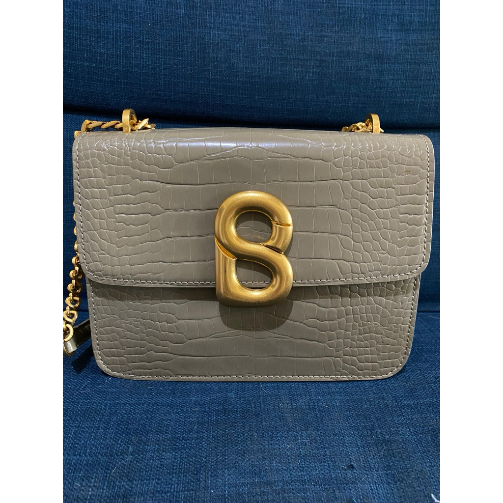 audrey chain buttonscarves