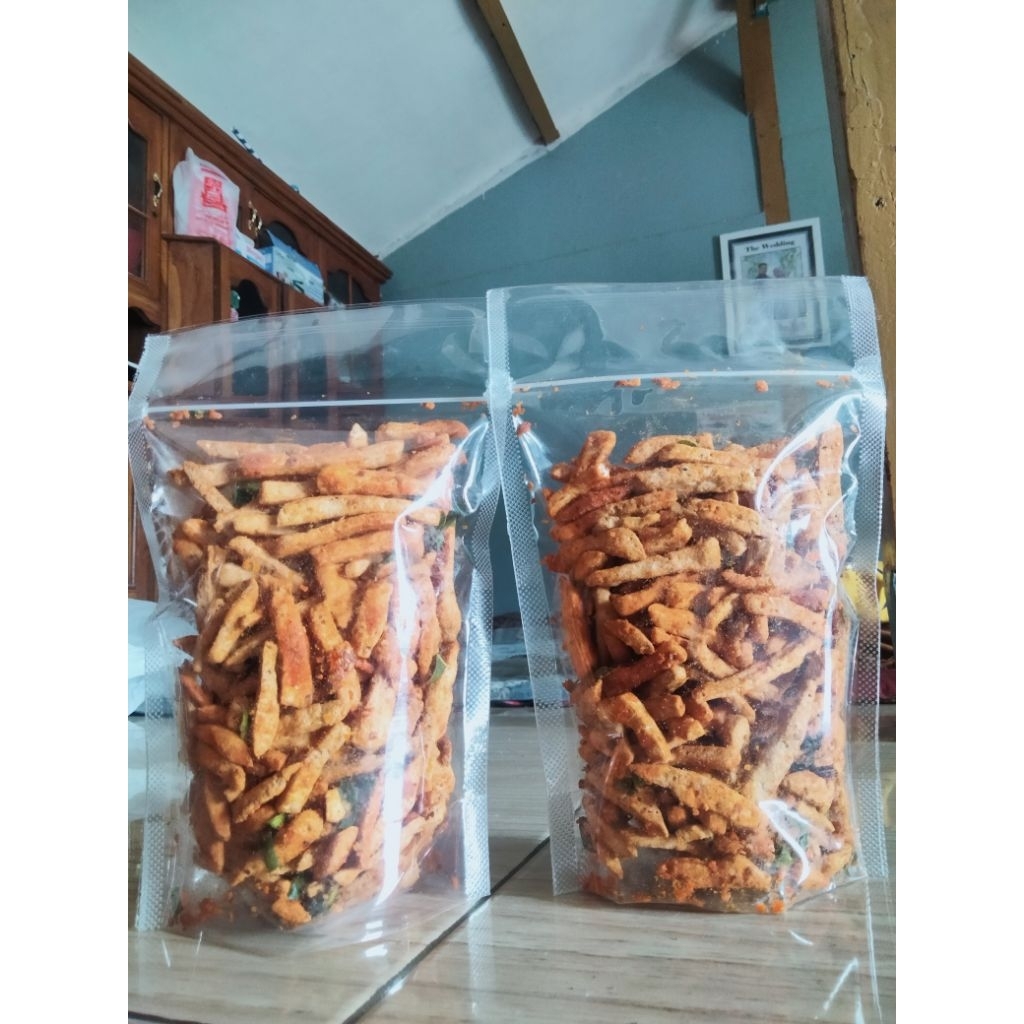 

Basreng 100gr pedas daun jeruk