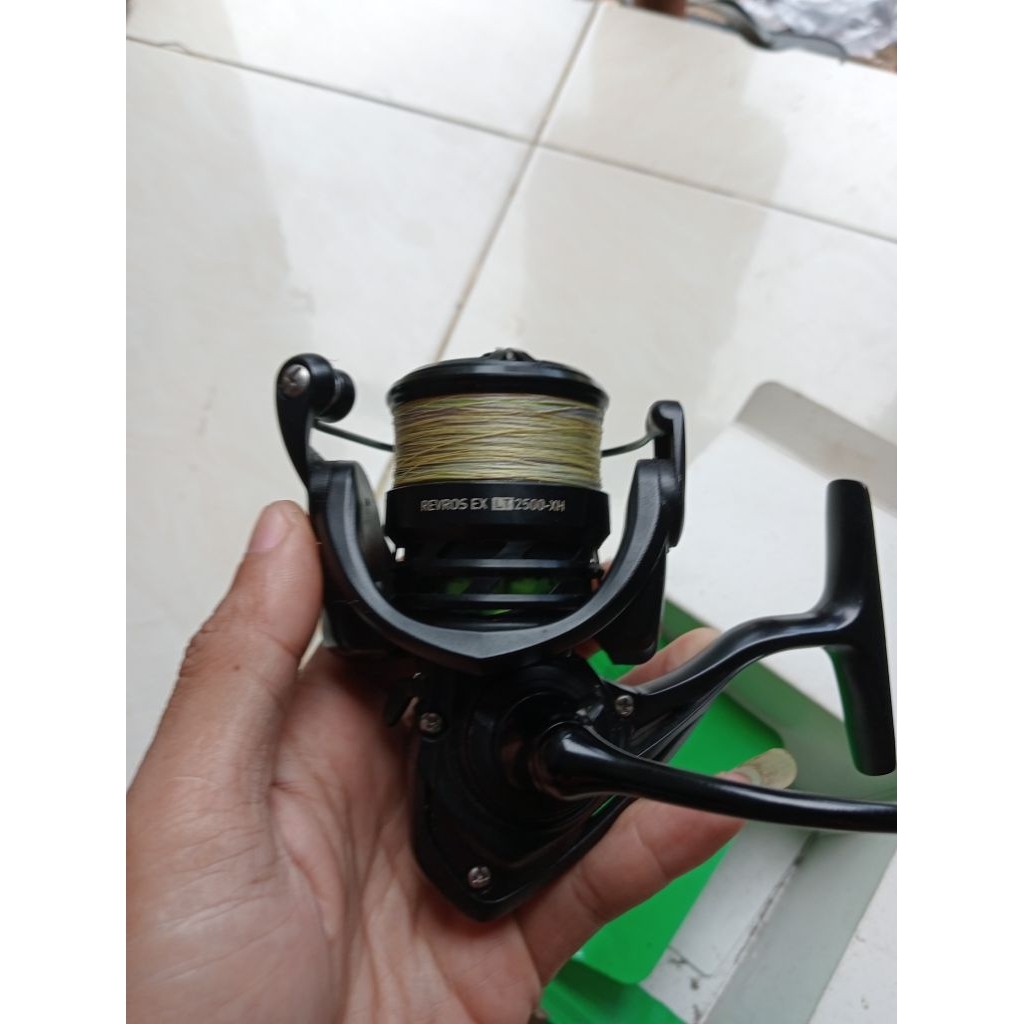 reel daiwa revros ex lt 2500-XH