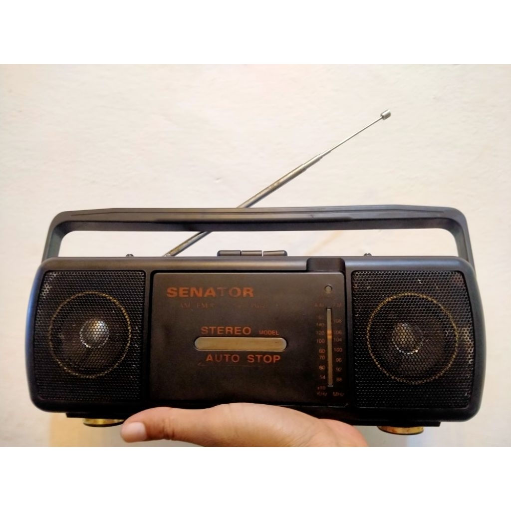 Radio tape mini jadul Senator nyala FM saja