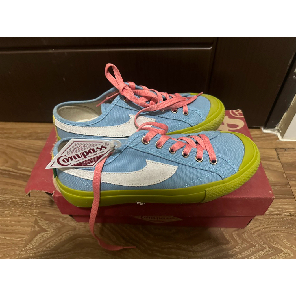 Compass Gazelle Matcha Blue