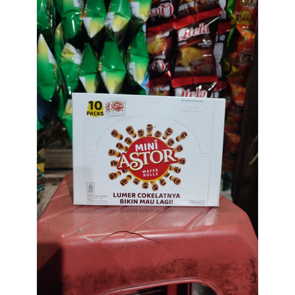 

Mini Astor Wafer Rolls Isi 10pcs
