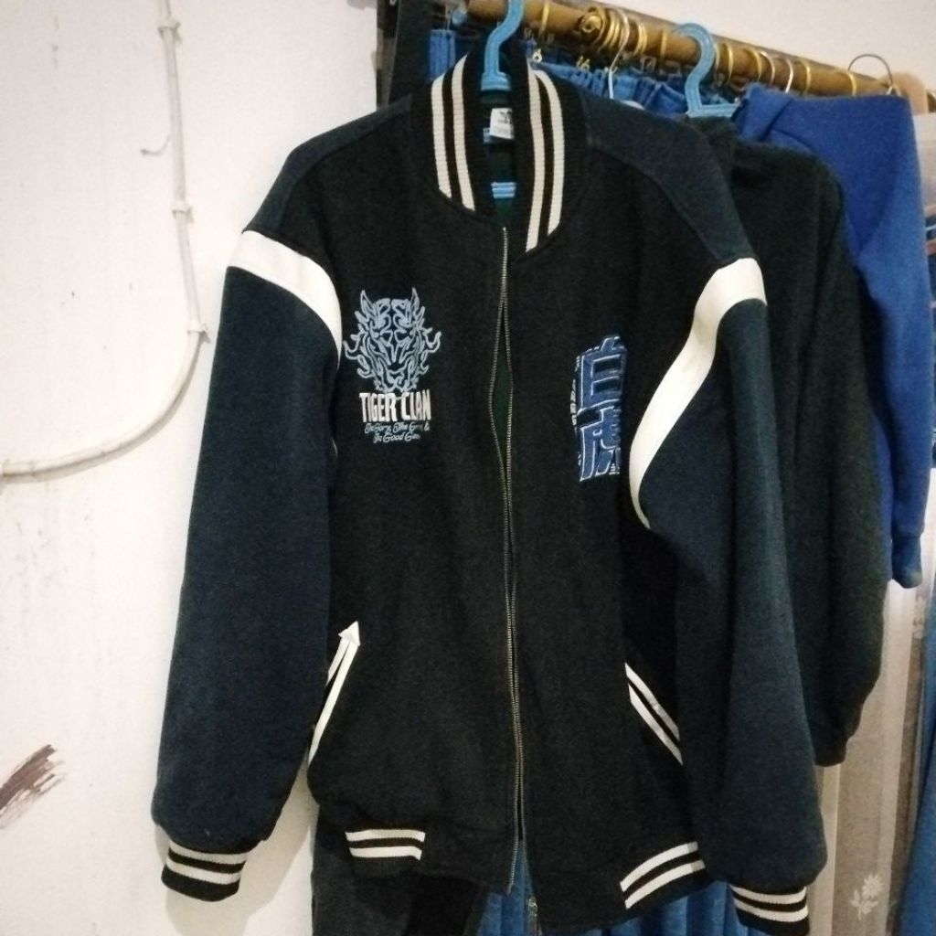 EVOS Varsity Jacket Tiger Clan (Second) with Box (XL)