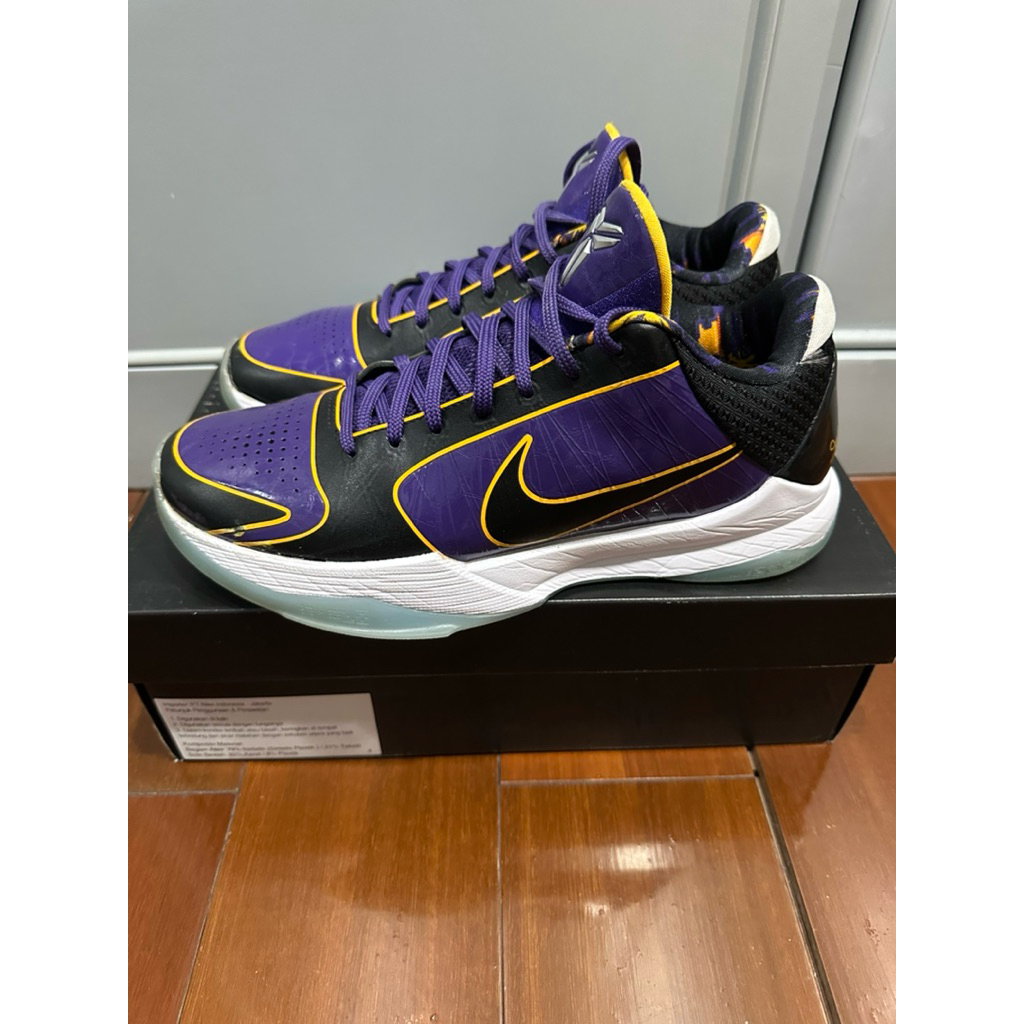 Kobe 5 Protro Lakers dan Big State