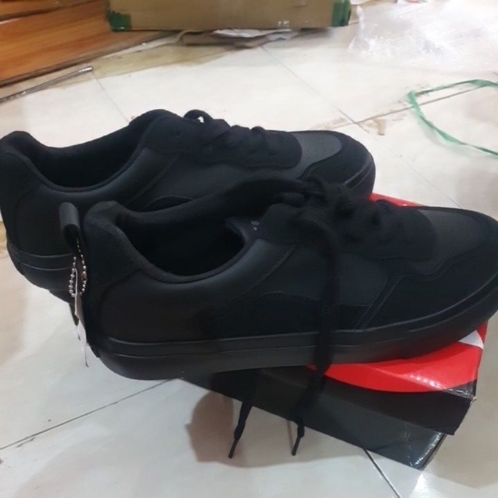 Sepatu airwalk baria