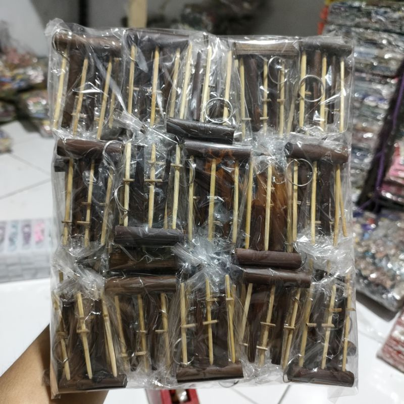 ISI 100 PCS Souvenir Pernikahan Gantungan Kunci Angklung Souvenir pernikahan Unik Souvenir Lucu