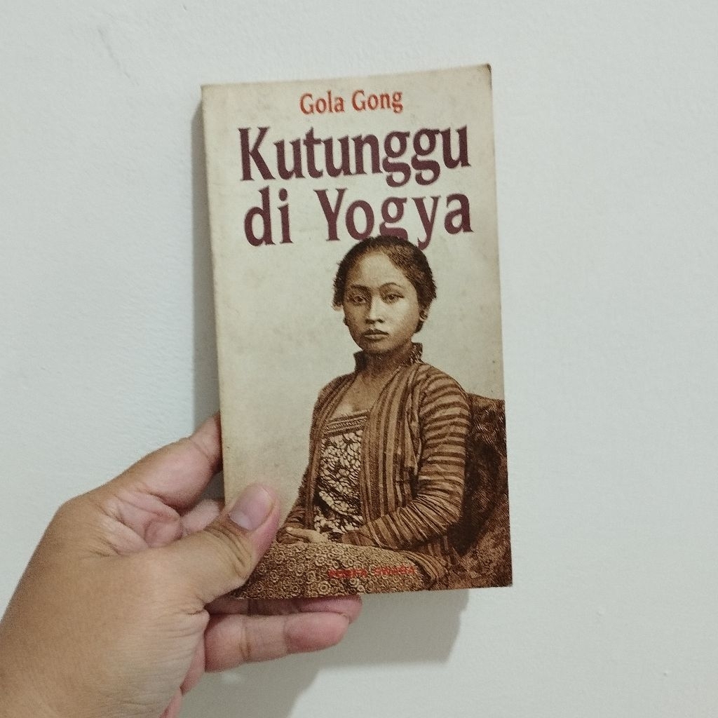 Novel Kutunggu di Yogya- Gola Gong