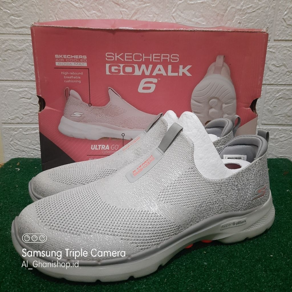 Sepatu Slip On Wanita Skechers GO WALK 6 GLIMMERING 124502 GYCL Women Original