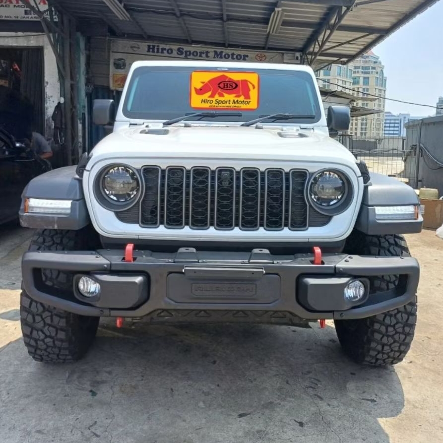 bumper depan jeep wrangler rubicon anniversary JK