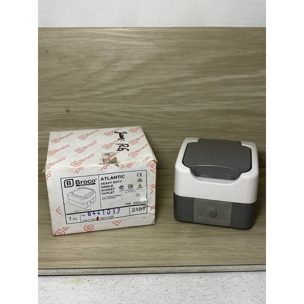 STOP KONTAK OUTDOOR BROCO/ STOP KONTAK OUTDOOR/ STOP KONTAK TANAM OUTDOOR/ STOP KONTAK ADA PENUTUP