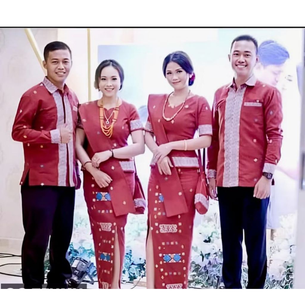 SET COUPLE BAJU TENUN TORAJA TEBAL HALUSAN MOTIF PABINTIK, BAJU GEREJA