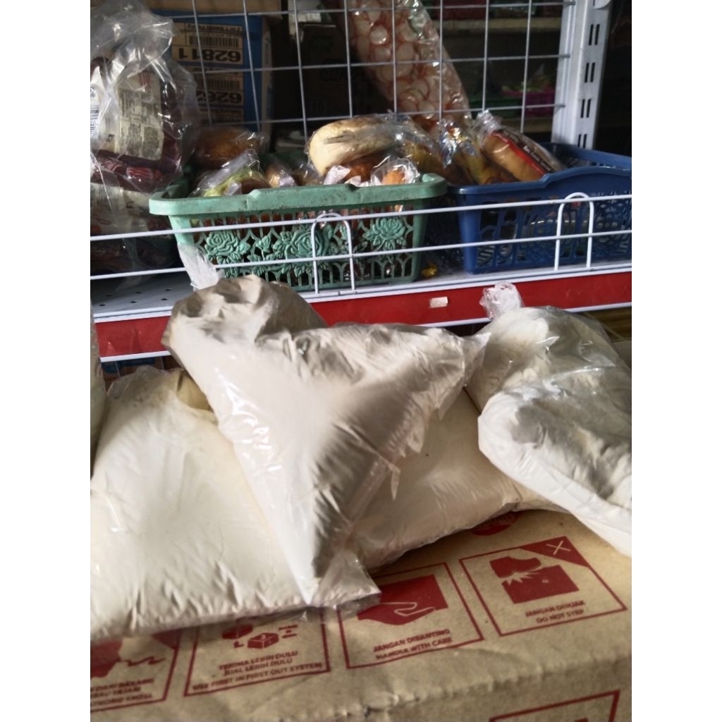

Terigu curah 1kg