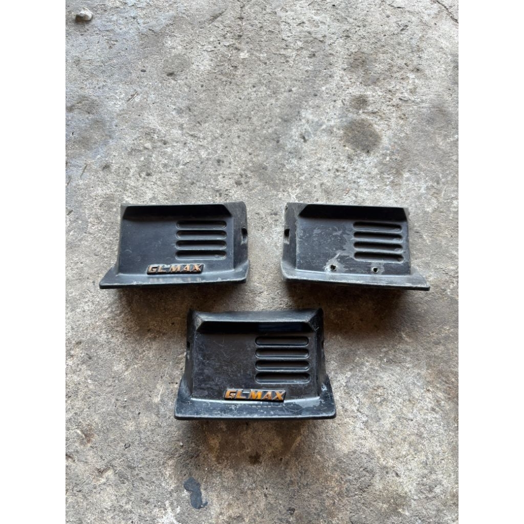 dasi honda gl max platina atau cover klakson gl max atau cover klakson gl max platina atau dasi gl m