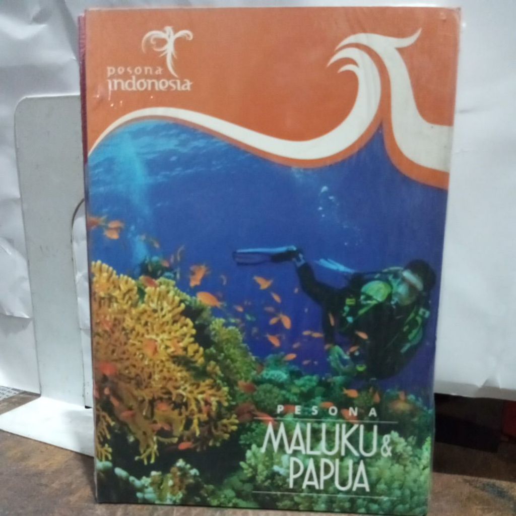 BUKU PESONAMALUKU&PAPUA