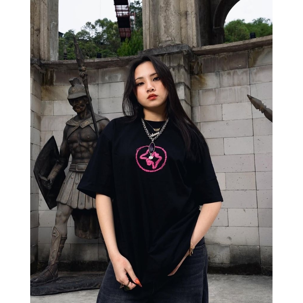 CHAMBRE DE LA VAIN | CHMB Oversize Falling For You | CHMB Oversize Blurred Cherry Broken white | CHM