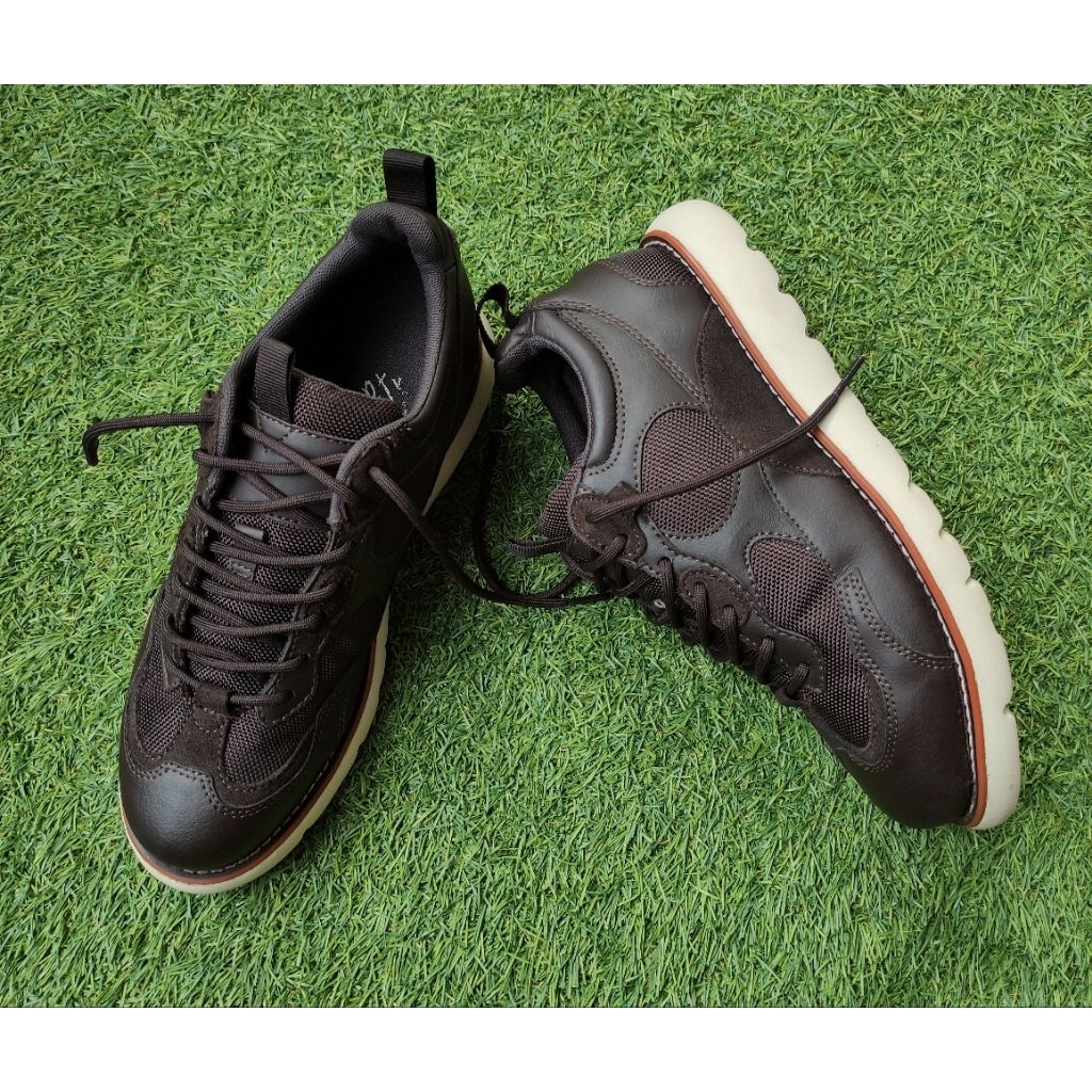 sepatu hawkins low moctoe brown authentic Sneakers Shoes