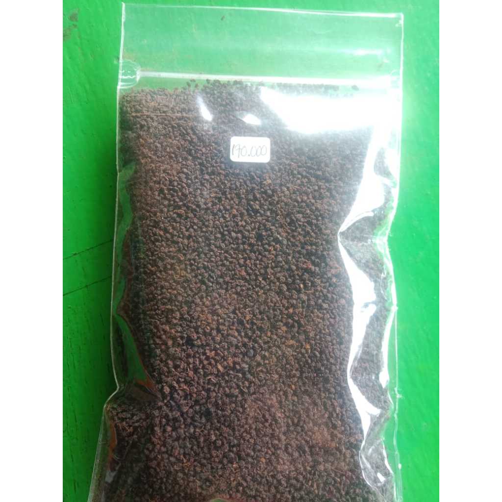 

TEH HITAM KUALITAS PREMIUM PERKEBUNAN JAMUS NGAWI
