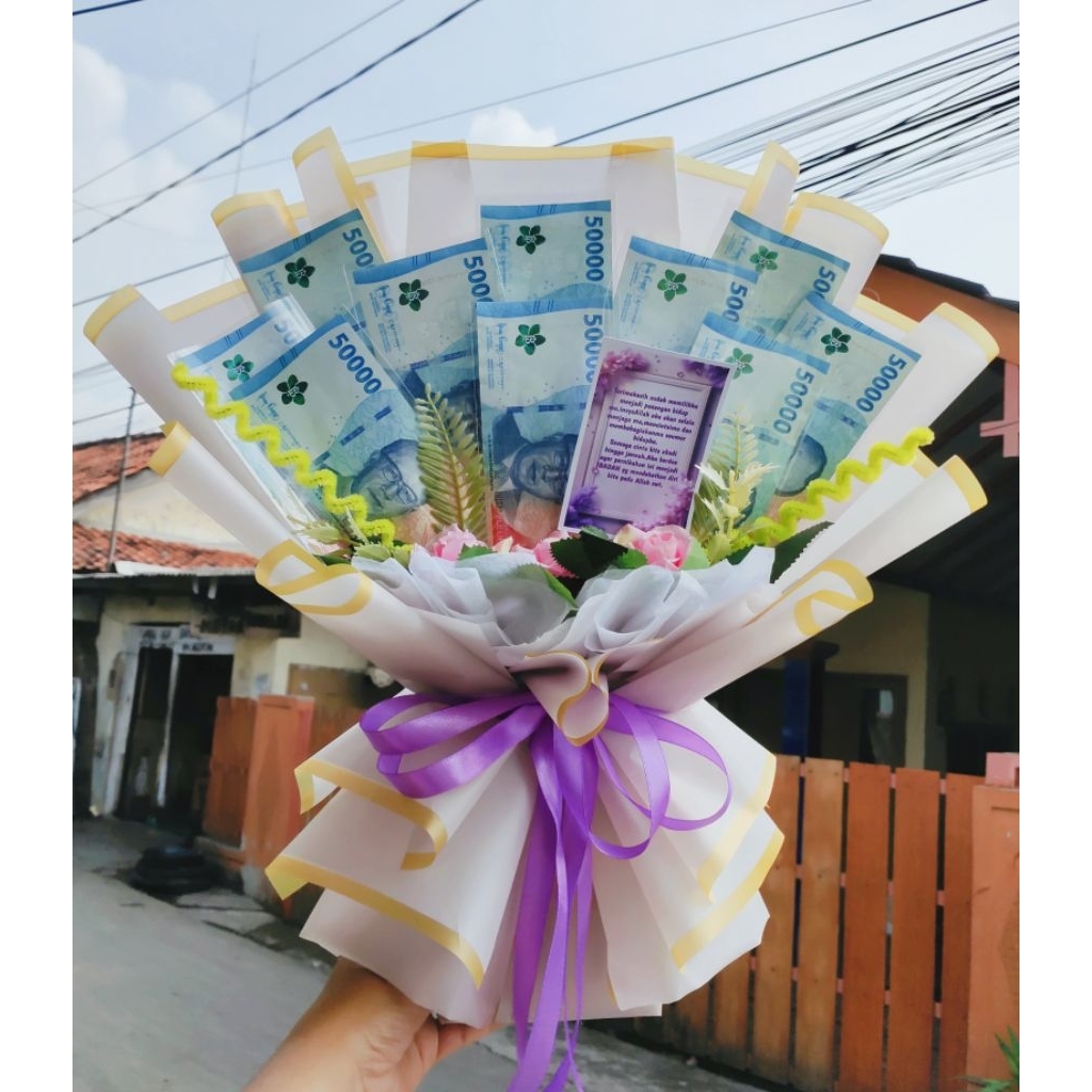 

Buket uang Buket snack beng beng 15 Pcs Custom