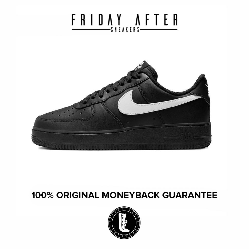 Sepatu Sneakers Pria Nike Air Force 1 Black Black White Original Resmi