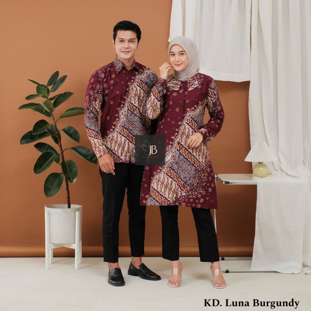 Batik Couple Modern Atasan Wanita & Hem Pria | Baju Kondangan Pasangan Elegan Tunik Batik motif kore